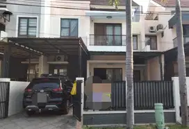 Disewakan Rumah di Cluster Aralia, Harapan Indah, Bekasi