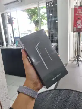 SAMSUNG S25 ULTRA RAM 12/256 SEGEL DAN BERGARANSI RESMI