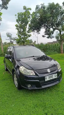 X over SX4 metic