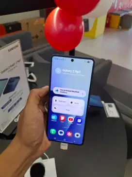 SAMSUNG Z FLIP7 BONUS BUDS FE DAN Z-PREMIERE 2 TAHUN + Gift 500K