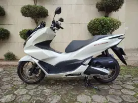 HONDA PCX 160 ABS TAHUN 2024 LOW KM SIAP PAKAI