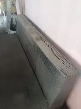 Kursi cafe bekas