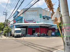Perak Barat. Komersial area. Murah. Strategis.