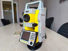 Total Station Geomax Zoom 50 Akurasi 1 Komplit Set