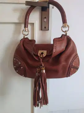 Tas gucci warna coklat preloved