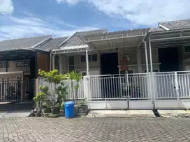 RUMAH DI PERUM ALANA REGENCY BLOK E NO 28, TAMBAKREJO, WARU SIDOARJO