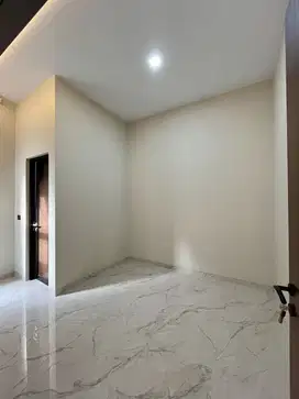 Rumah baru minimalis modern bagus kokoh siap huni di jalan kaliurang