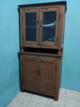 Lemari antik jati
