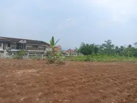 Tanah 1,5 hektar di Cipatat Cocok Buat Usaha dan Investasi