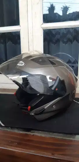 Helm zeus 611 brown
