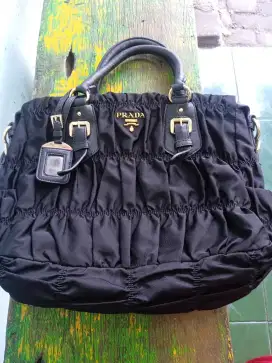 Tas prada cantik