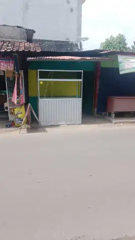 Etalase nasi Padang bisa, jual gorengan bisa