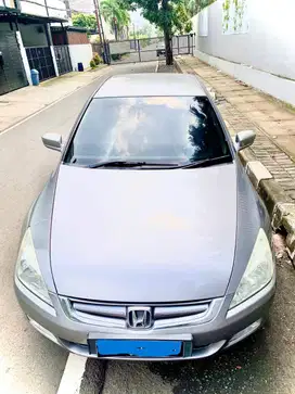 Honda Accord 2,4L MT