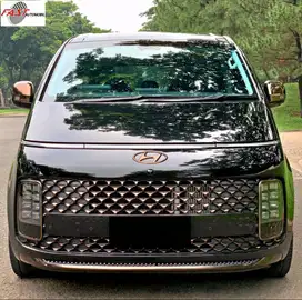 HYUNDAI STARIA SIGNATURE 2022 7 SEAT 2.2 AT DIESEL PANORAMIC #F7ST