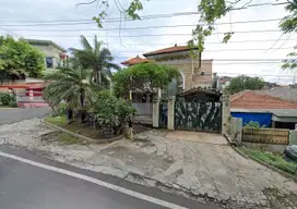 Dijual Rumah Mewah Lokasi Jl. Abdulrahman Saleh Semarang