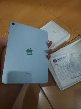 IPAD AIR M2 128GB WIFI ONLY MULUS CUMA DI PAKE GAME ML FREE CASE(NEGO)