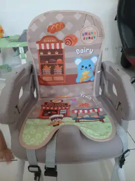 Kursi makan Bayi dan anak