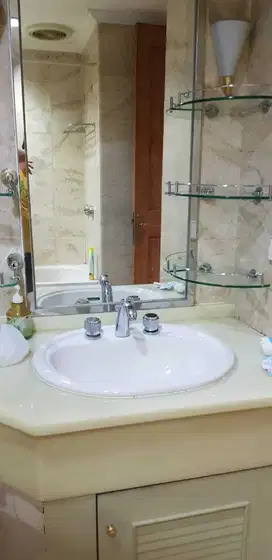 JUAL Apartment Studio Bagus Furnished di Park Royal Benhil, Jakarta