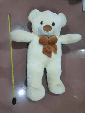Boneka Beruang Pita