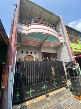 Rumah 2lantai siap huni,harga murah,free biaya2 all in