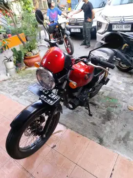 For Sale : Kawasaki W175 Cafe