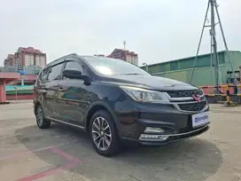 Wuling Cortez  1.5 CT Lux Plus Bensin-AT 2019 Hitam