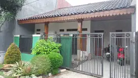 Dijual Rumah murah di blok K Cinere