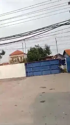 Dijual gudang strategis di Raya kemangsen Krian Sidoarjo