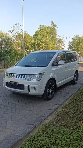 Mitsubishi Delica 2.0 D5 2015 AT Bensin
