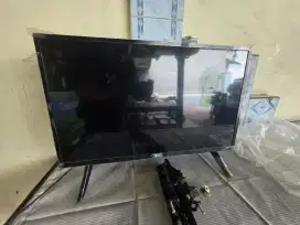 TV LED merk LG 28inc