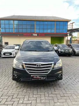 Toyota Innova 2.5 G Diesel A/T Hitam 2013  hrv rush harrier raize cx 5
