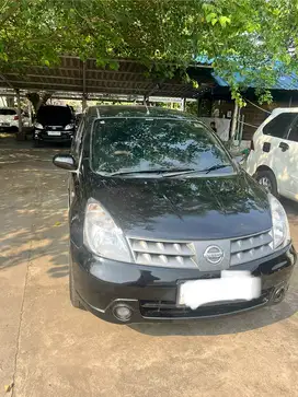 Nissan Livina 2009 Bensin