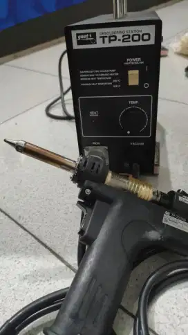Goot TP-200 Desoldering Station Set