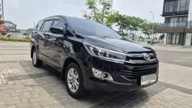 Cash.. Toyota Innova Reborn 2.0 V bensin AT 2018 hitam metalik mulus