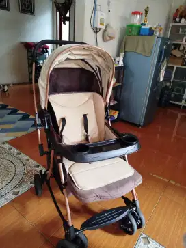 Di jual stroller bayi