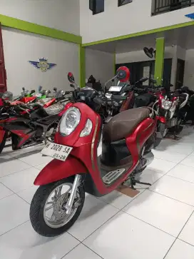 (SPM) Honda Scoopy Prestige  2023 Low Km Tangan Pertama  Bergaransi