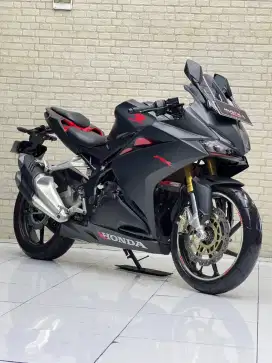 TERMURAH‼️ Honda CBR 250RR 2018 Matte Black - Dava Mustika