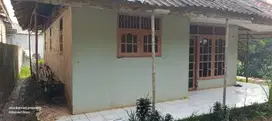 TANAH KEBUN MURAH BERIKUT RUMAH INDUK STRATEGIS KECAMATAN CISEENG