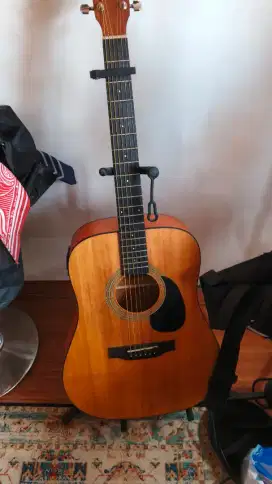 Gitar akustik delta oroginal