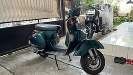 Motor Vespa New PX 150cc 2006