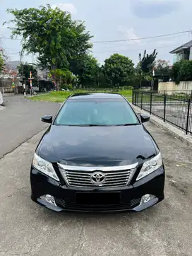 (LOW KM & LOLOS INSPEKSI) TOYOTA CAMRY V 2.5 2013 AT