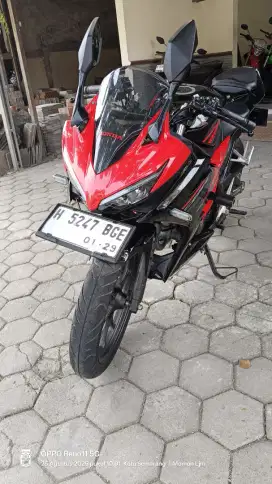 Honda CBR 150 R 2019