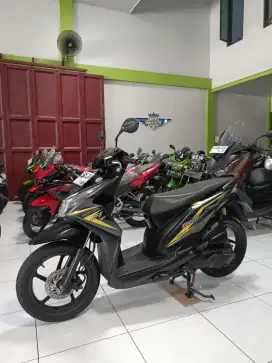 (SPM) Honda Beat Fi tahun 2014 Orisinil Pajak Tertib Surat Komplit
