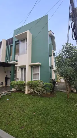 Sewa fully furnished rumah di jalan ujung aspal