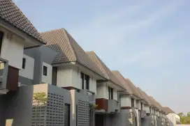 Rumah dua lantai siap huni yogyakarta