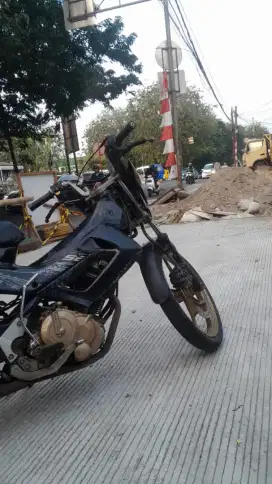 Motor Satria Fu