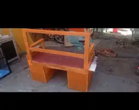 Meja jualan second