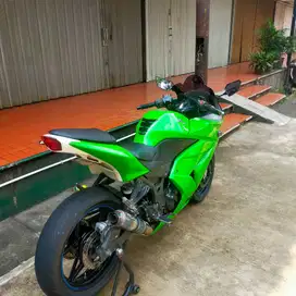 Ninja 250 Karbu tahun 2011 limited edition