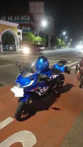 JUAL GSX R 150 CC