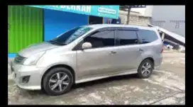 Nissan Grand livina 2011 Bensin